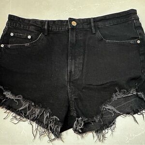 Zara Black Frayed Hem Denim Shorts